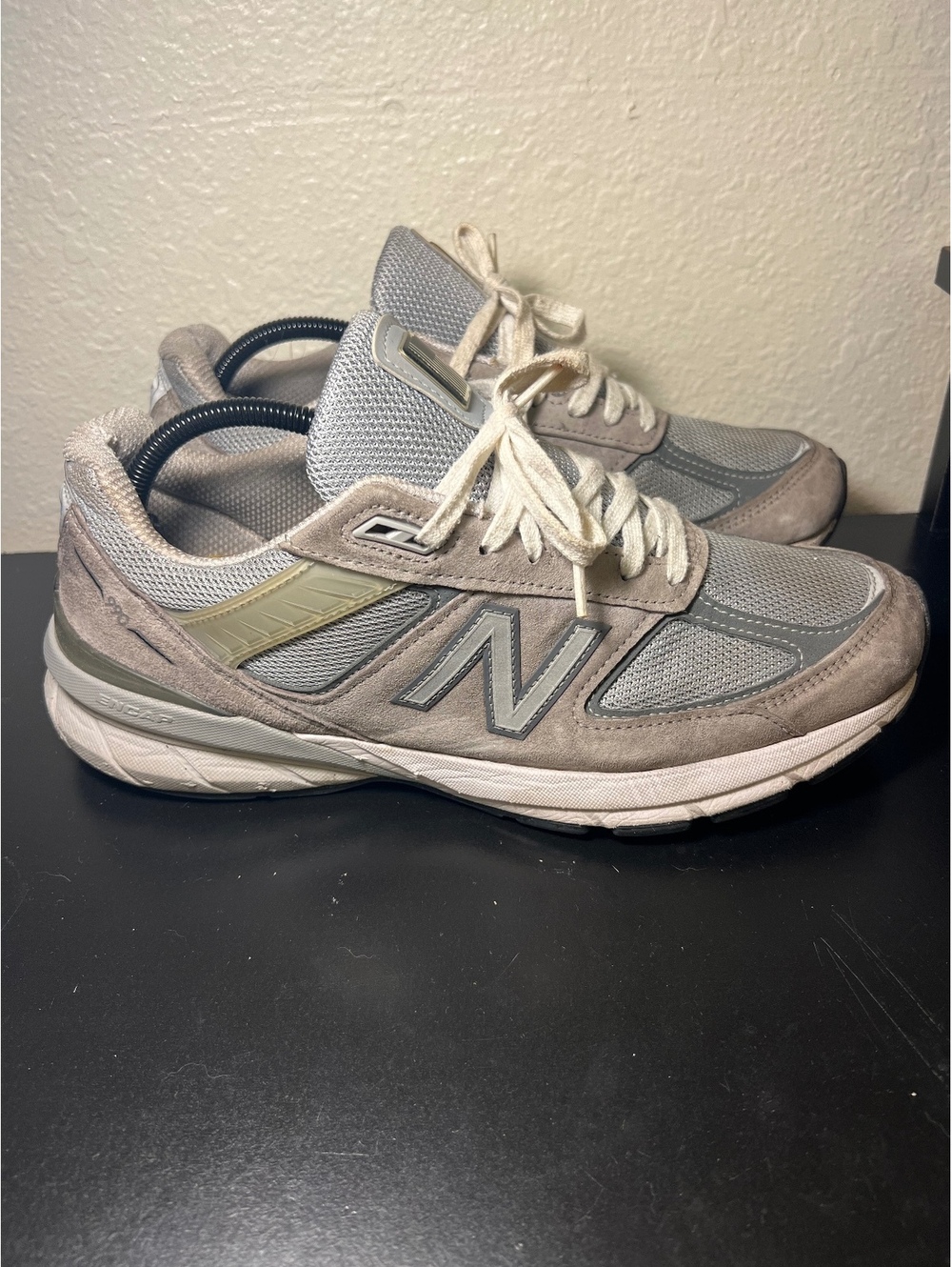 New Balance 990v5 Grey